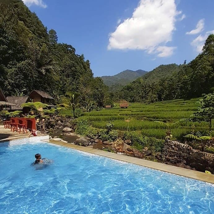 Gambar Puteri River Inn - Destinasi Wisata Sumedang