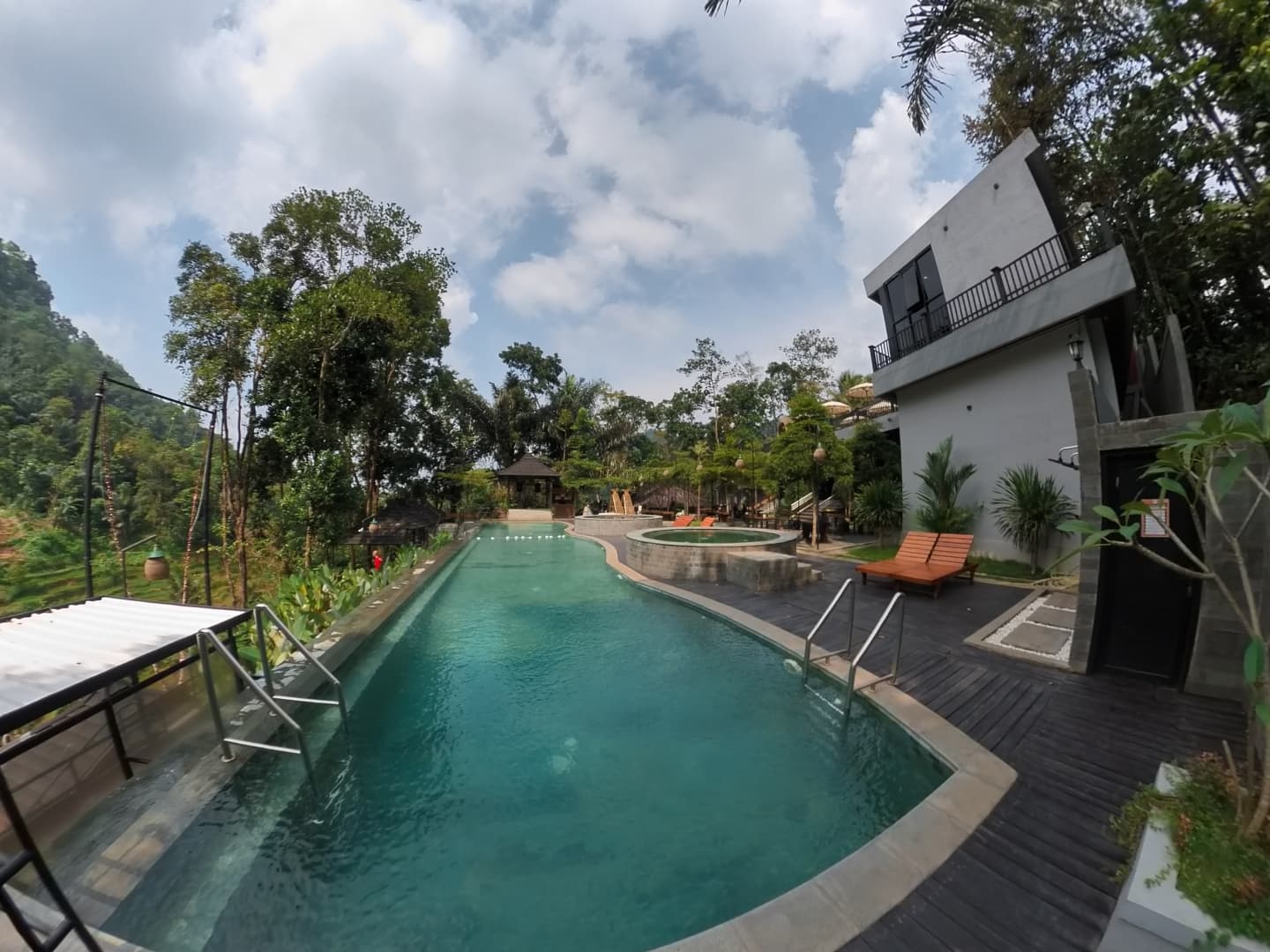 Gambar Kebun Durian Sangiang Bedil - Destinasi Wisata Sumedang